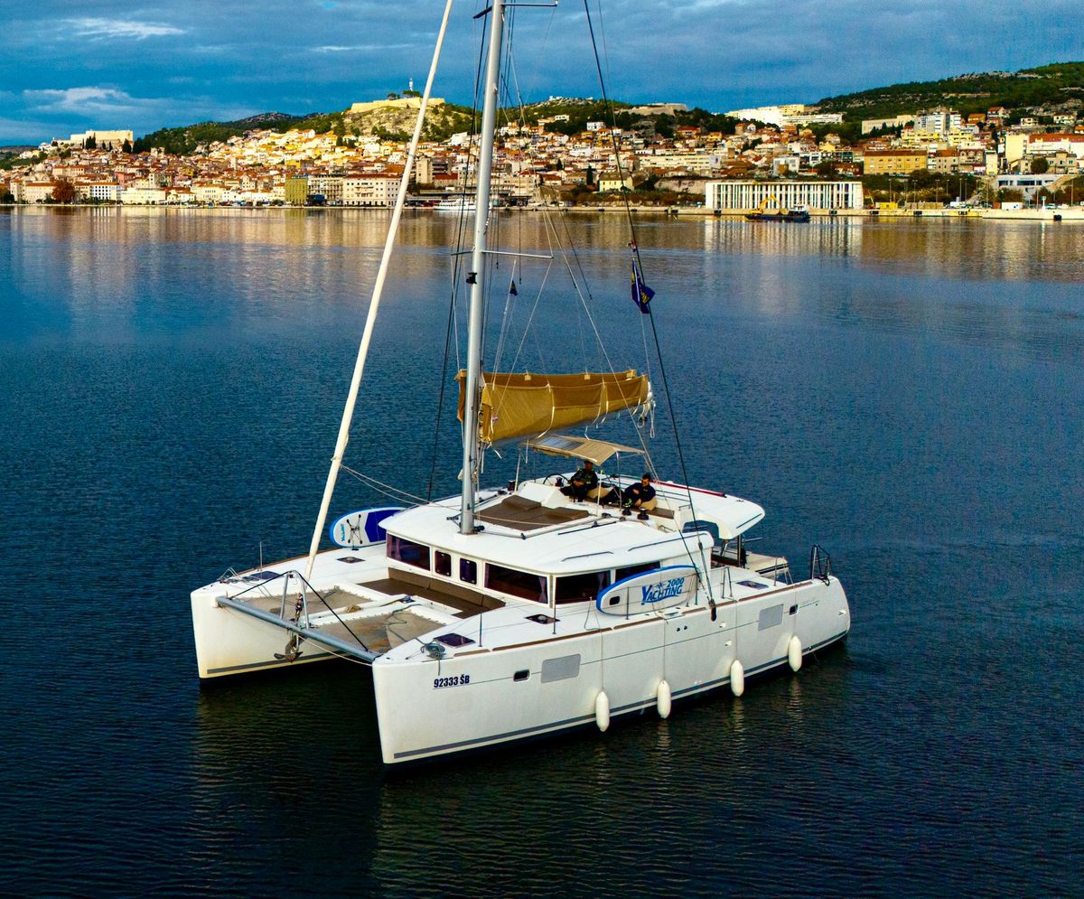 2012 Lagoon 45 