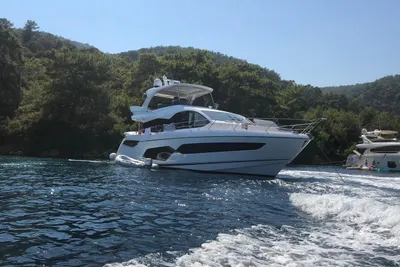Sunseeker Manhattan 68
