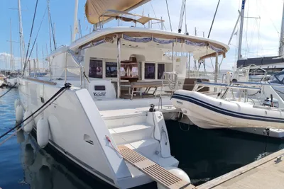 Lagoon 450 F