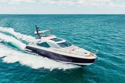 Azimut S7 FLY