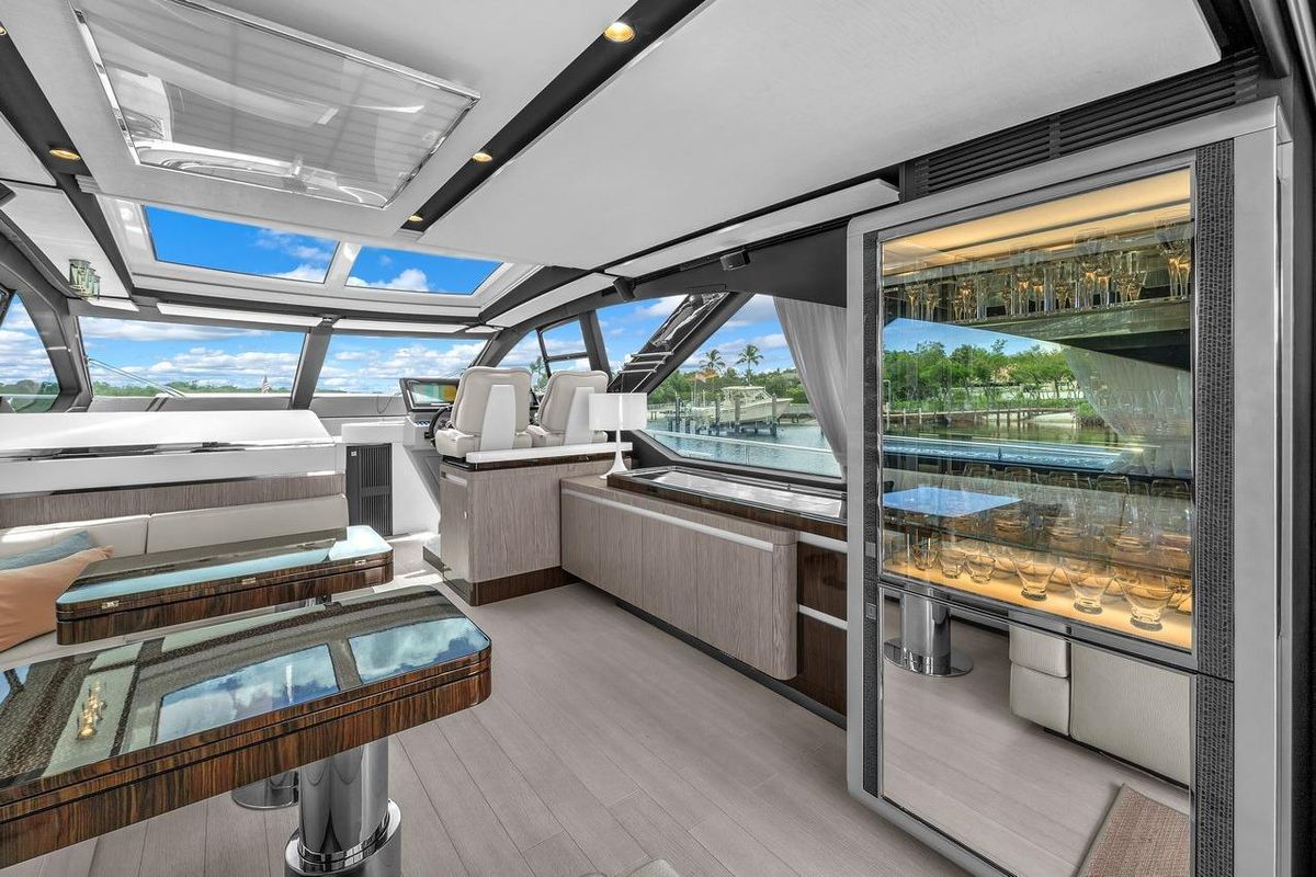2020 Azimut 70 