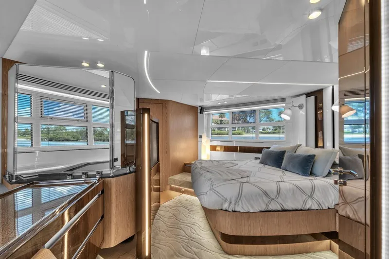 Evexias Yacht Photos Pics Luxurious interior of 2020 Azimut S7 FLY yacht with modern bedroom design.