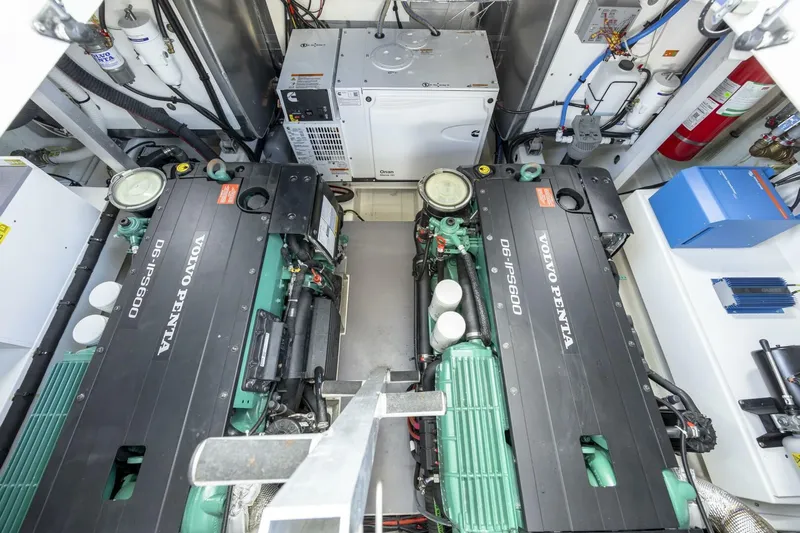  Yacht Photos Pics 2024 Prestige 460 - Image 71