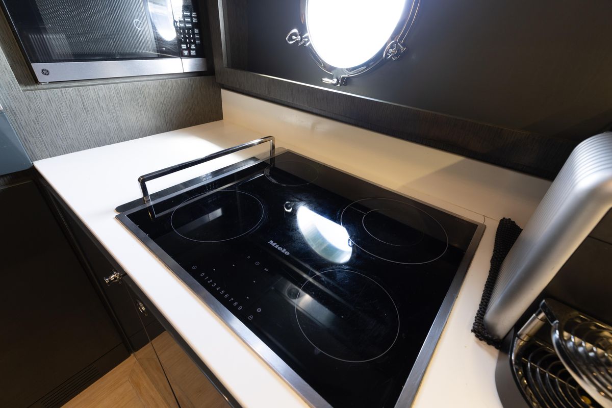 2014 Riva 86 