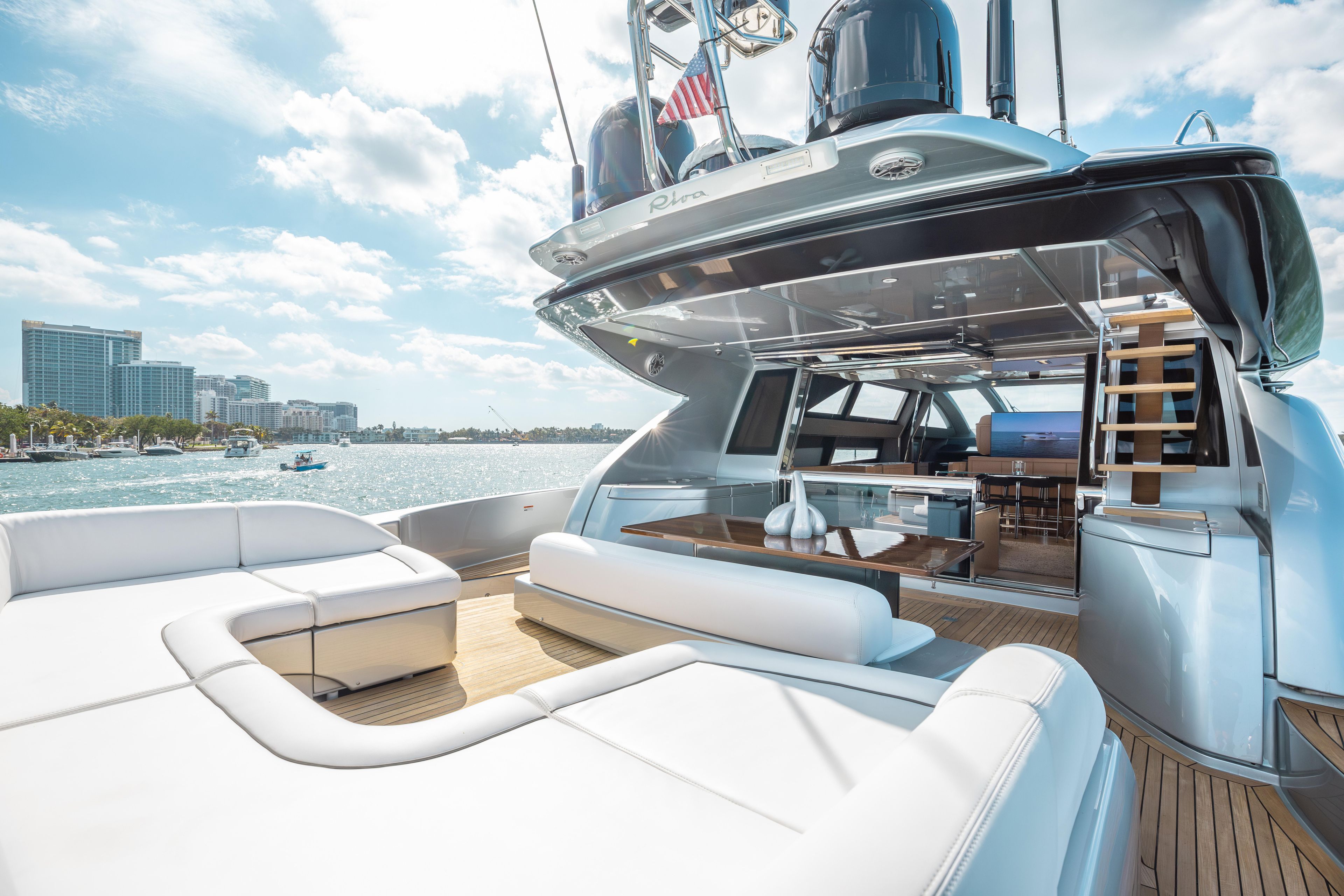 2014 Riva 86 