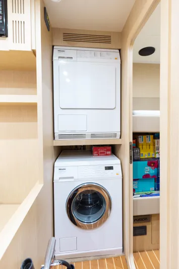 Purosangue Yacht Photos Pics 