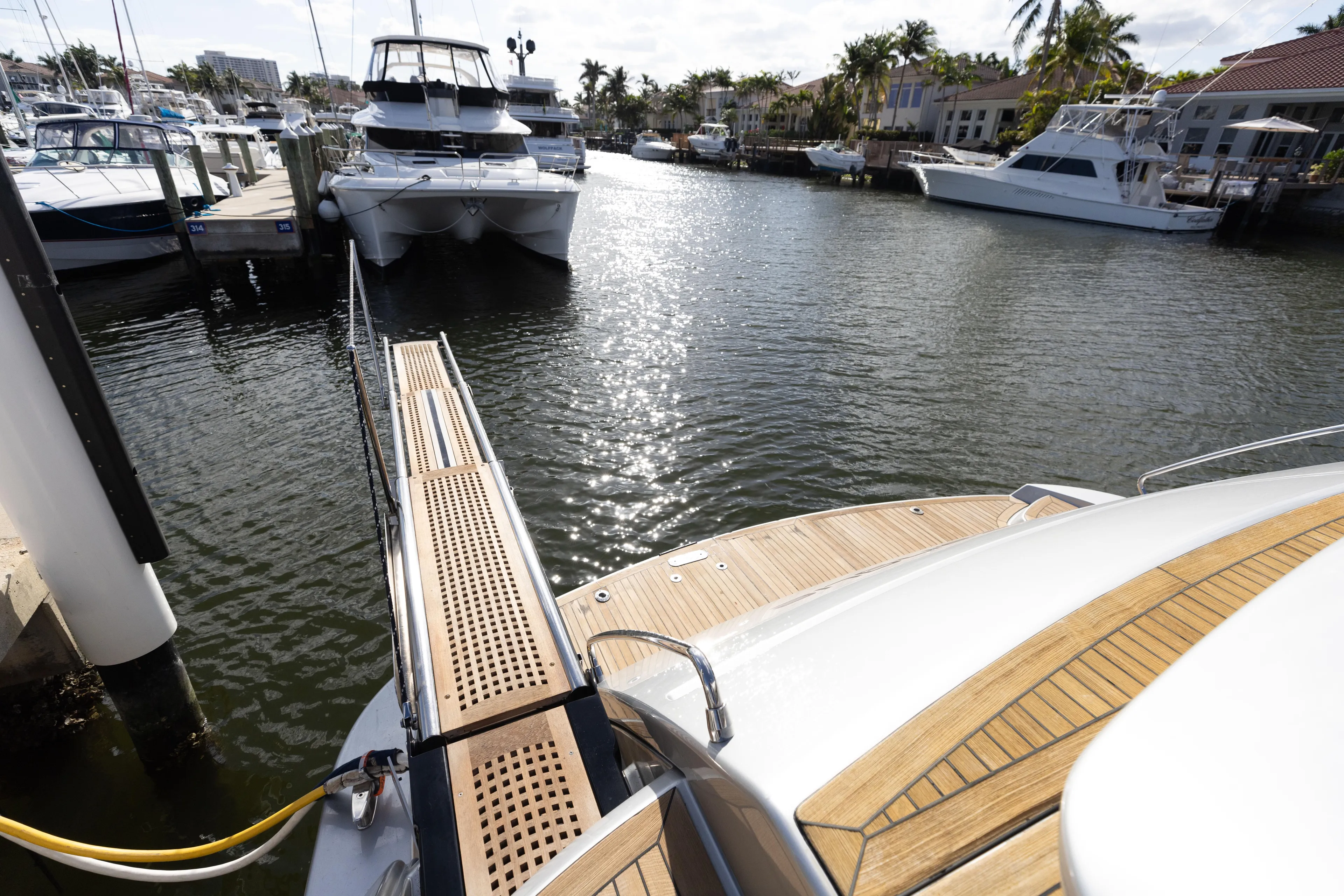 Purosangue Yacht Photos Pics 