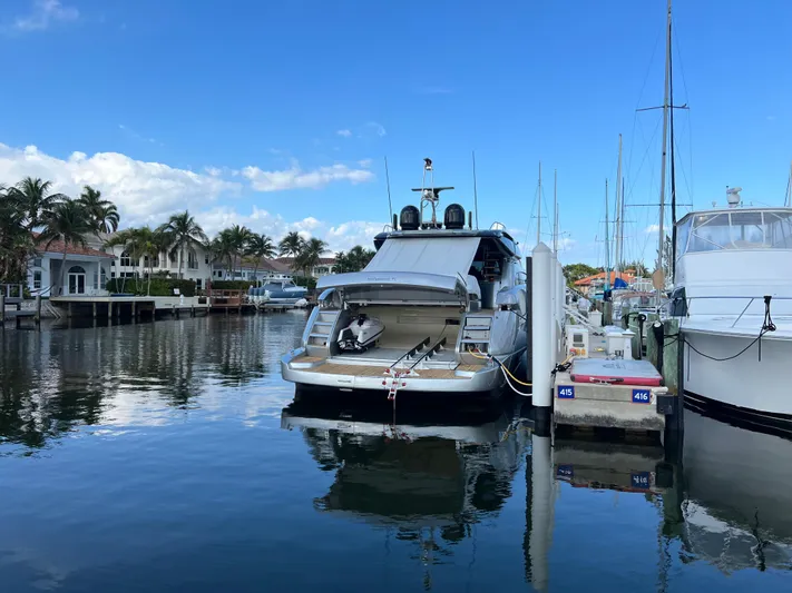 Purosangue Yacht Photos Pics 