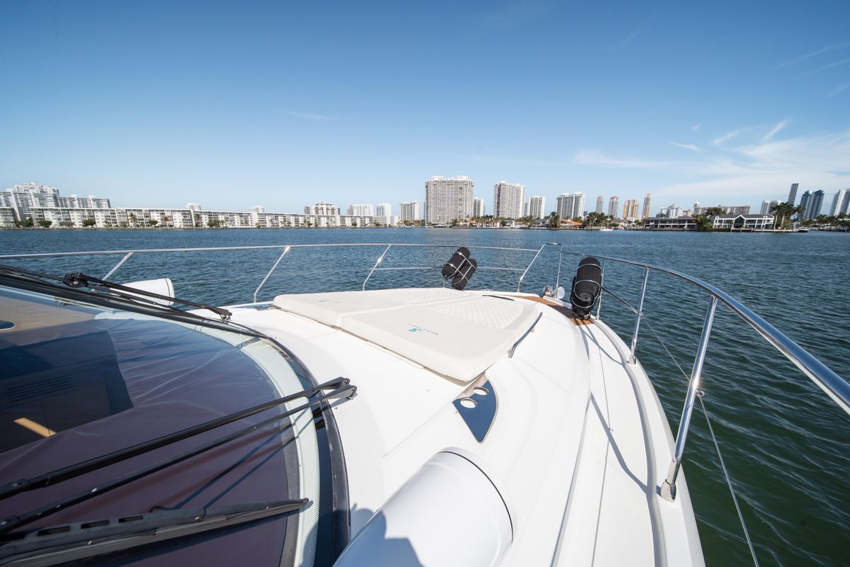 2010 Beneteau 48 