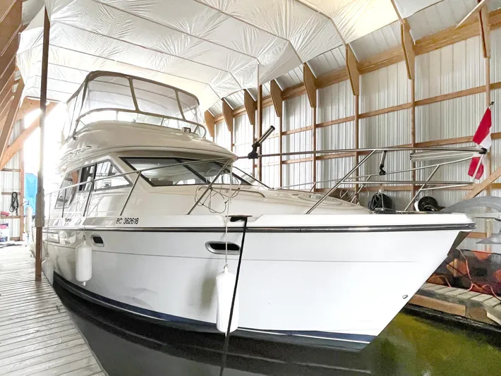 Lucky Stars Yacht Photos Pics 