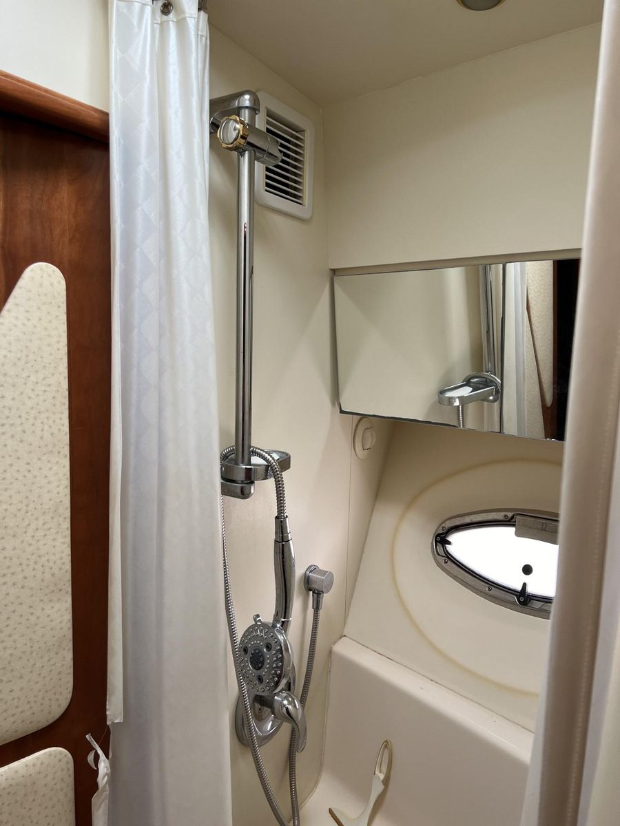 2008 Ovation 52 