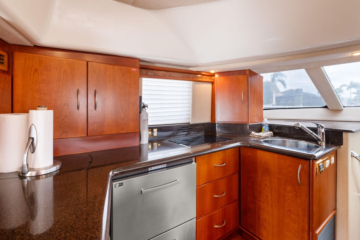 2008 Ovation 52 