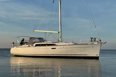 2009 Beneteau Oceanis 37
