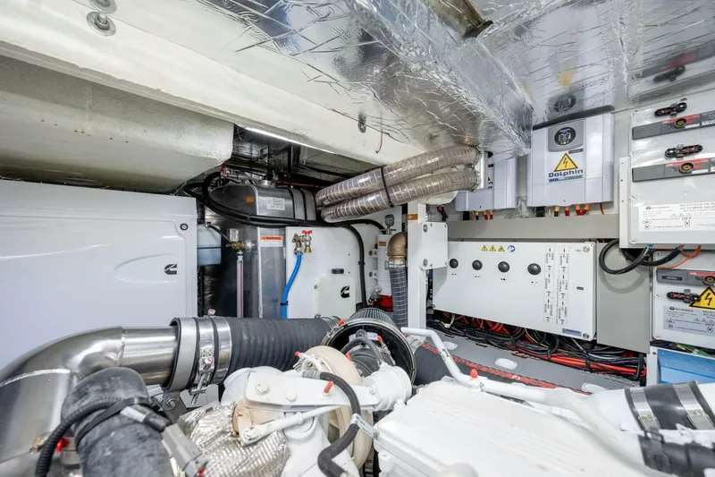  Yacht Photos Pics 2023 Prestige 590 - Image 79