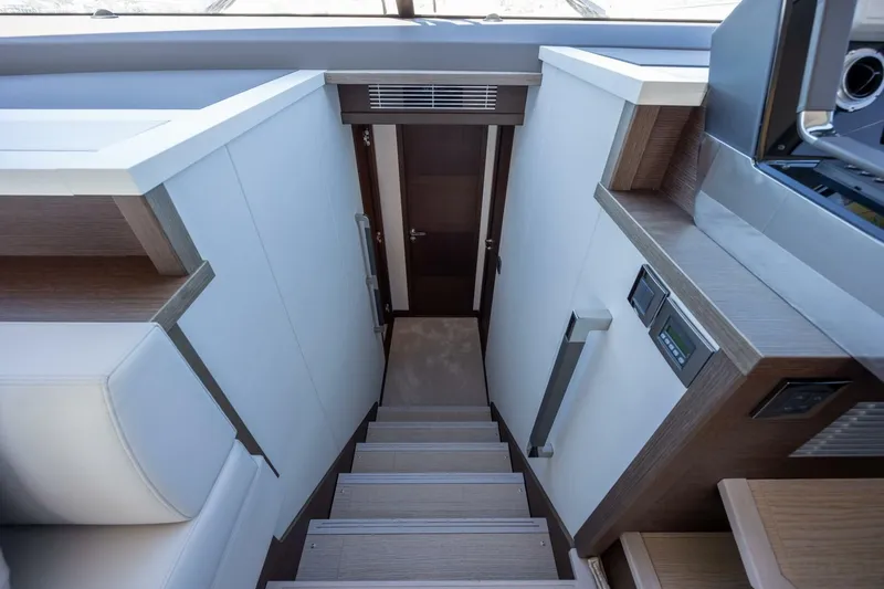  Yacht Photos Pics 2023 Prestige 590 - Image 32