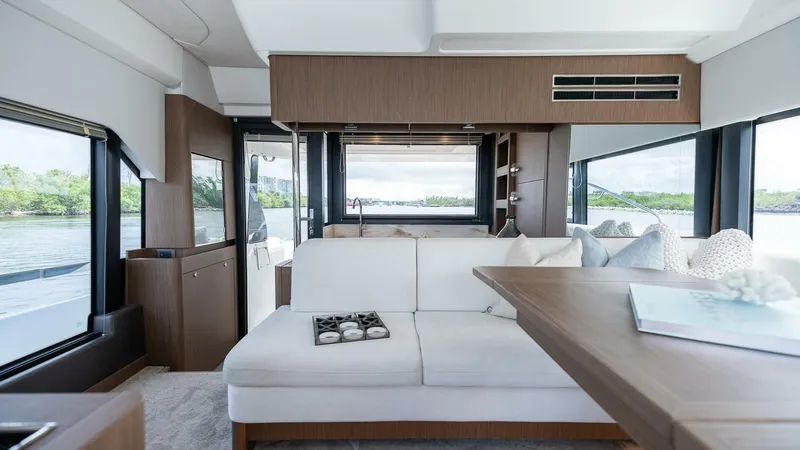  Yacht Photos Pics 2025 Prestige F4.9 - Image 37