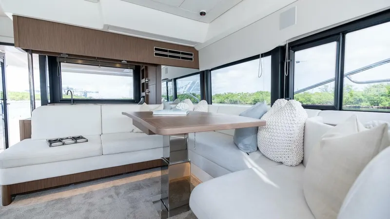  Yacht Photos Pics 2025 Prestige F4.9 - Image 29