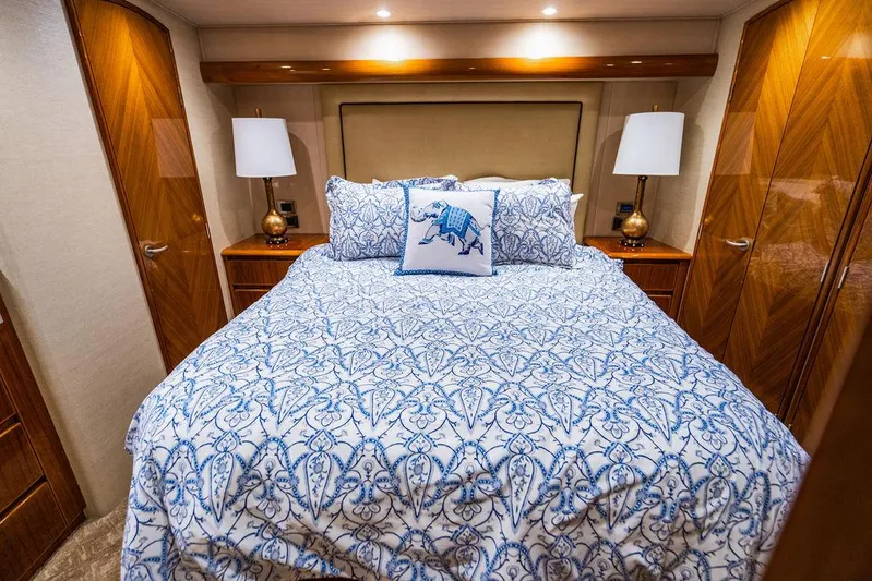 Harbor Time Yacht Photos Pics 