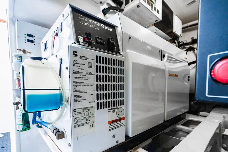 Harbor Time Yacht Photos Pics 