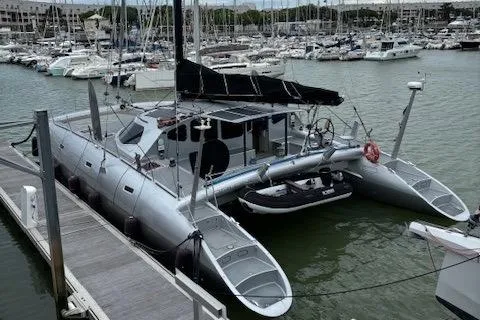 Obi One Yacht Photos Pics 