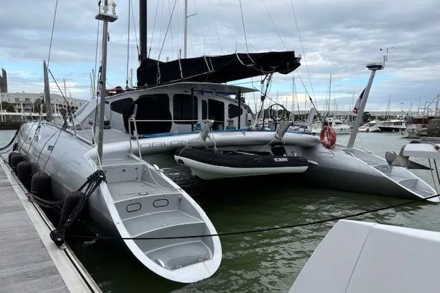 Obi One Yacht Photos Pics 
