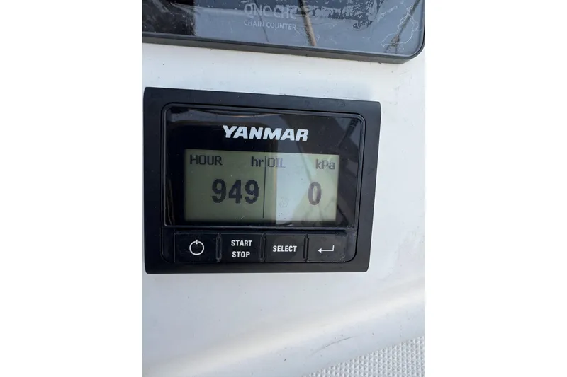 Madras Yacht Photos Pics Yanmar engine display showing 949 hours on a 2022 Beneteau Oceanis 40.1 sailboat.