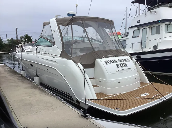 Four-some Fun Yacht Photos Pics 