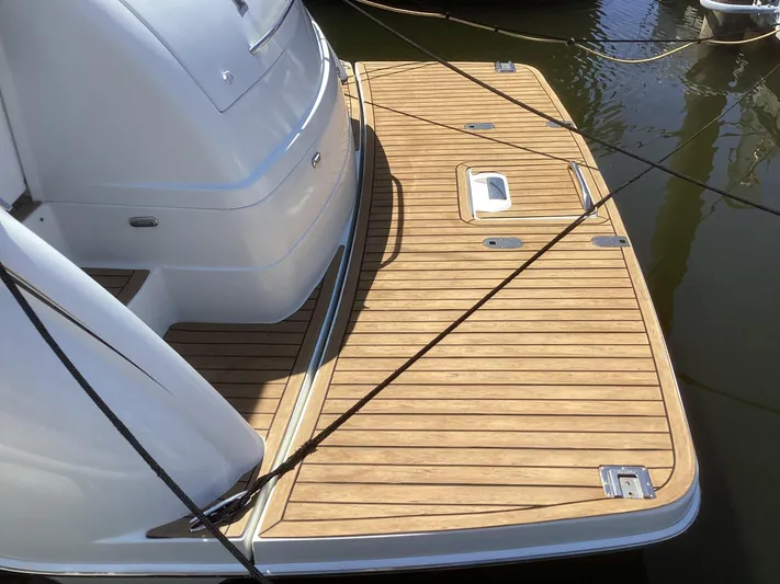 Four-some Fun Yacht Photos Pics 2001 Formula 40 PC yacht with teak swim platform.