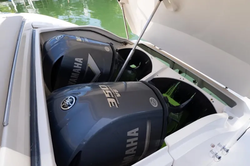  Yacht Photos Pics 2014 Pursuit SC 365i Sport Coupe with twin Yamaha 350 engines.