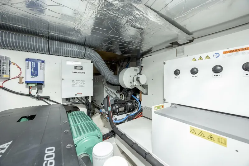  Yacht Photos Pics 2024 Prestige 460 - Image 71