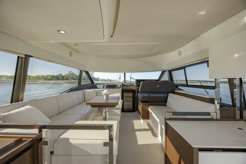 Yacht Photos Pics 2024 Prestige 460 - Image 28