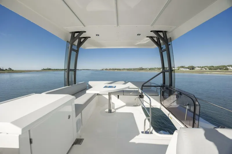  Yacht Photos Pics 2024 Prestige 460 - Image 60