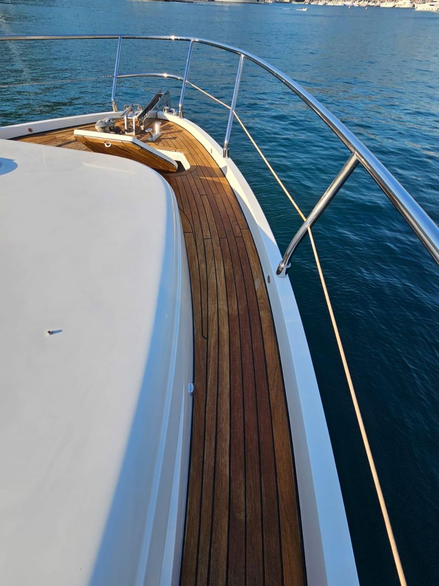 2006 Abacus 70 
