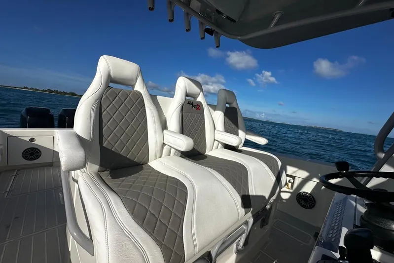  Yacht Photos Pics 2020 SeaVee 390Z boat interior with luxurious seating on open water.