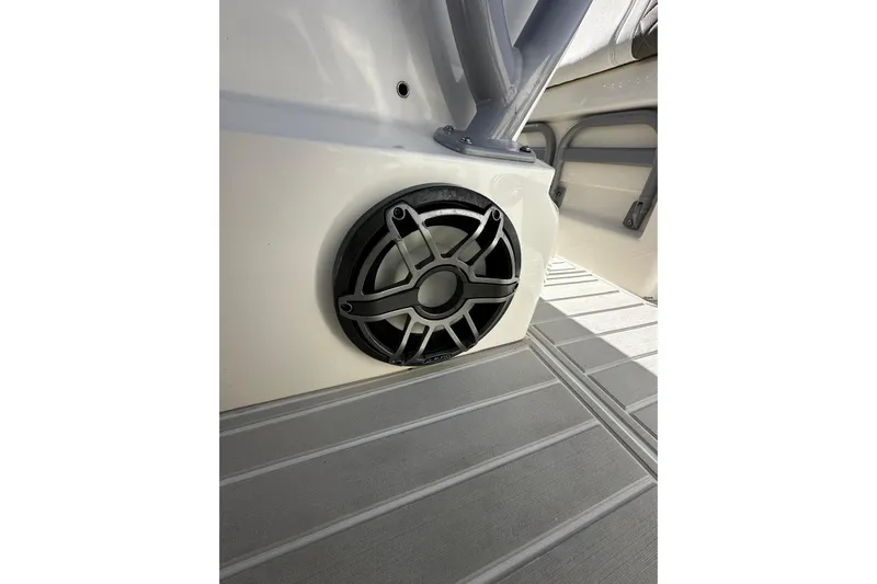  Yacht Photos Pics 2020 SeaVee 390Z boat speaker on deck, showcasing modern marine audio system.