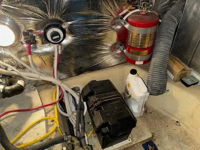 Diversion Yacht Photos Pics 