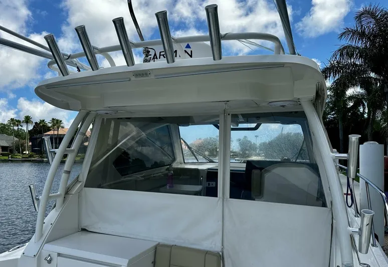  Yacht Photos Pics 2019 Pursuit Os325 Offshore - Image 19