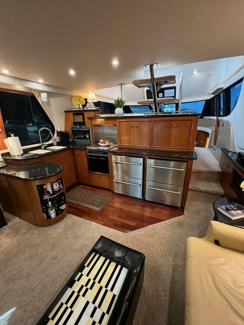 2001 Carver 53 