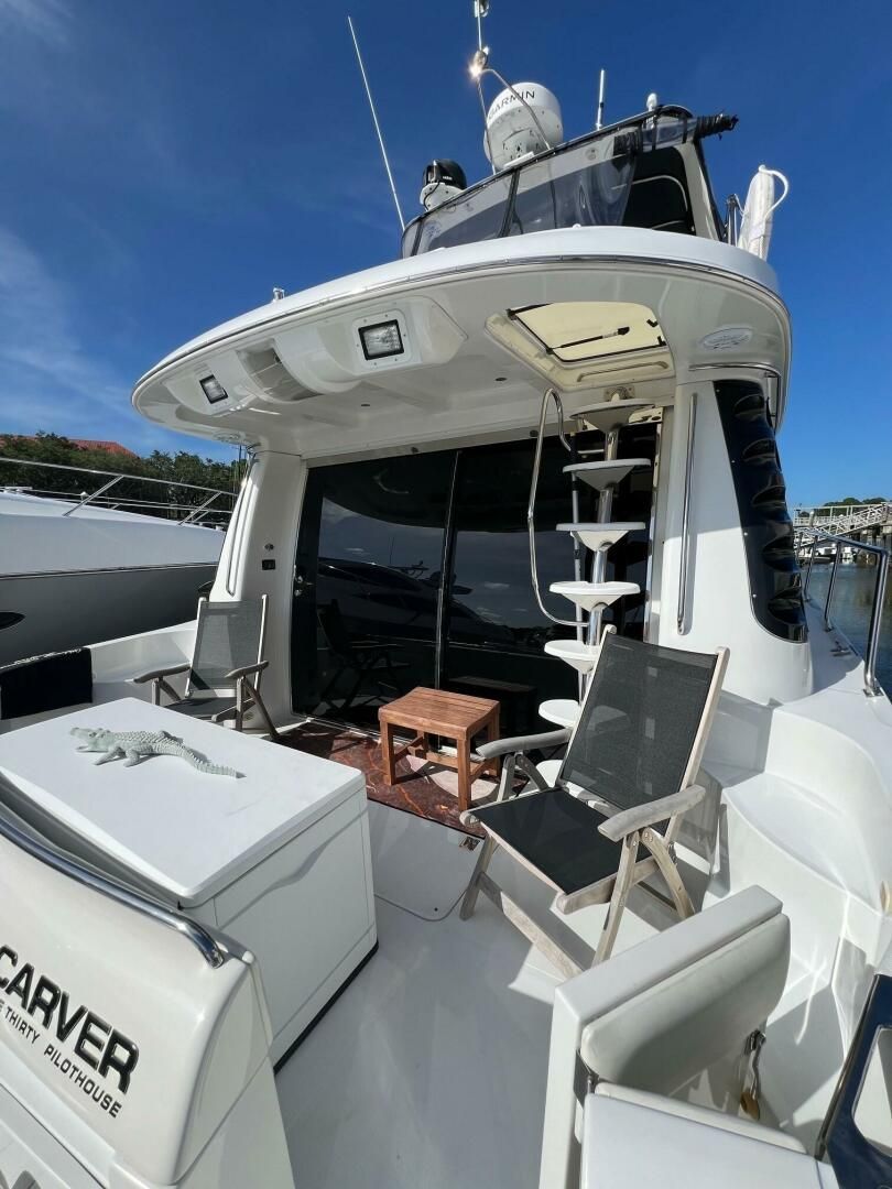 2001 Carver 53 