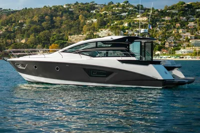 2016 Beneteau Gran Turismo 46