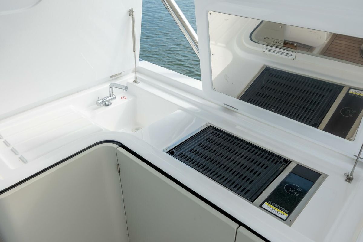 2023 Azimut 60 
