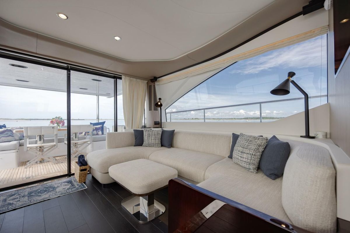2023 Azimut 60 