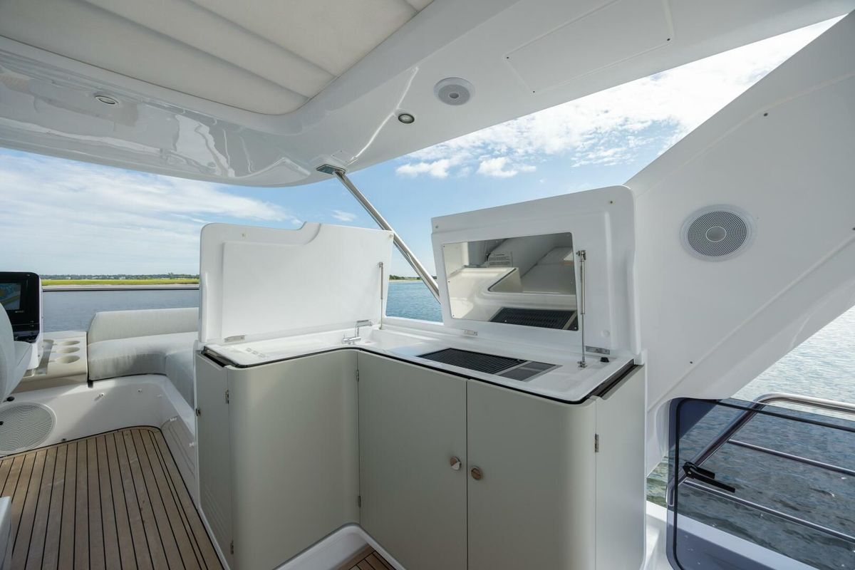 2023 Azimut 60 