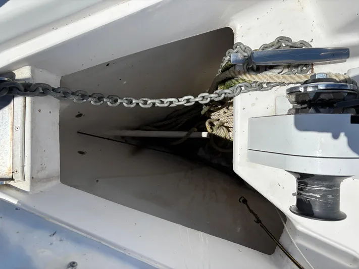 Memories Yacht Photos Pics Anchor locker of 2004 Hunter 466 sailboat with chain and rope.