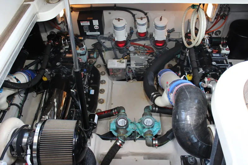 Lopez Cove II Yacht Photos Pics 