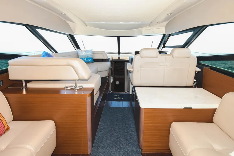 Lopez Cove II Yacht Photos Pics 