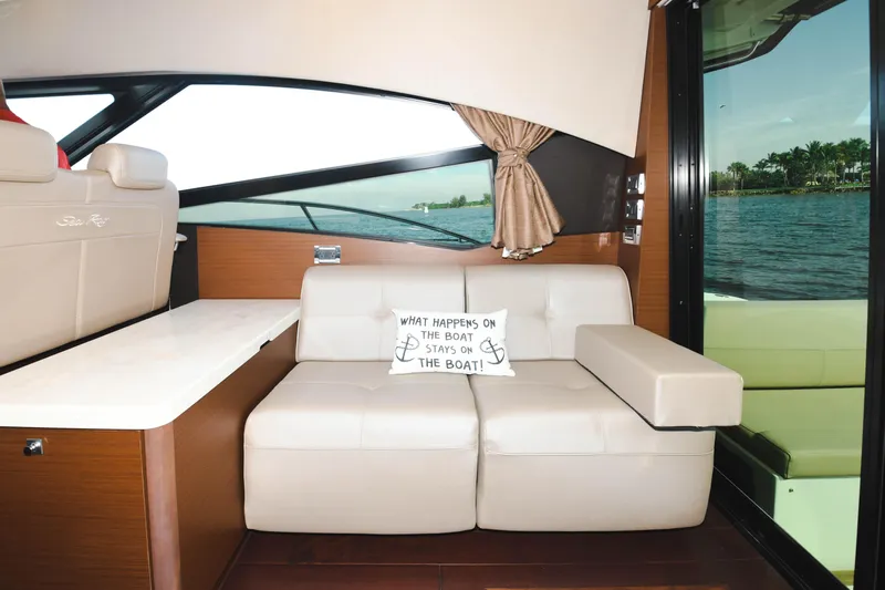 Lopez Cove II Yacht Photos Pics 