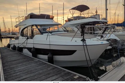 2023 Beneteau Antares 11 Fly