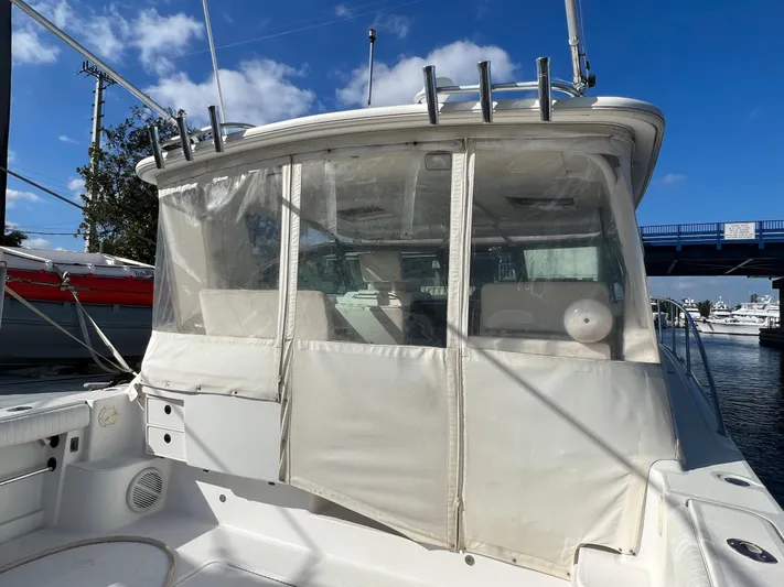 J Diesel Yacht Photos Pics 