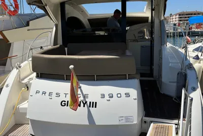 2012 Prestige 390 S